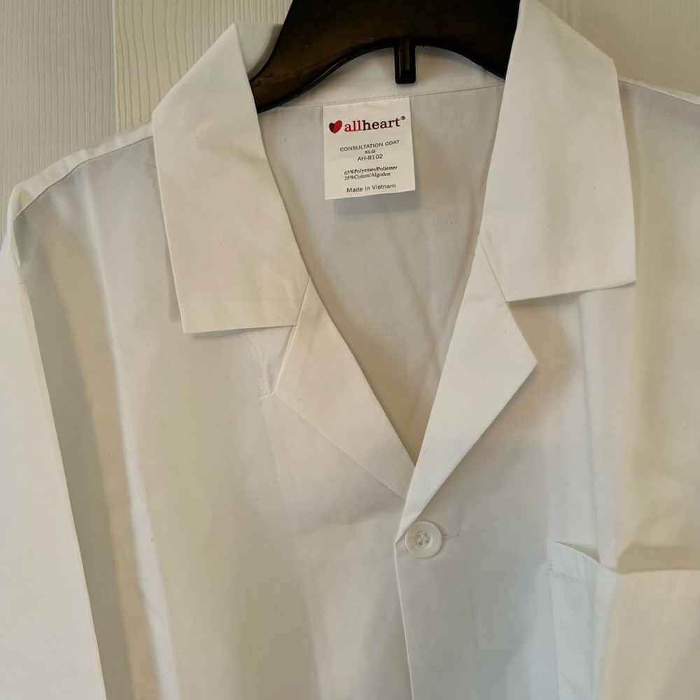 Allheart New White Lab Coat - Picture 2 of 3